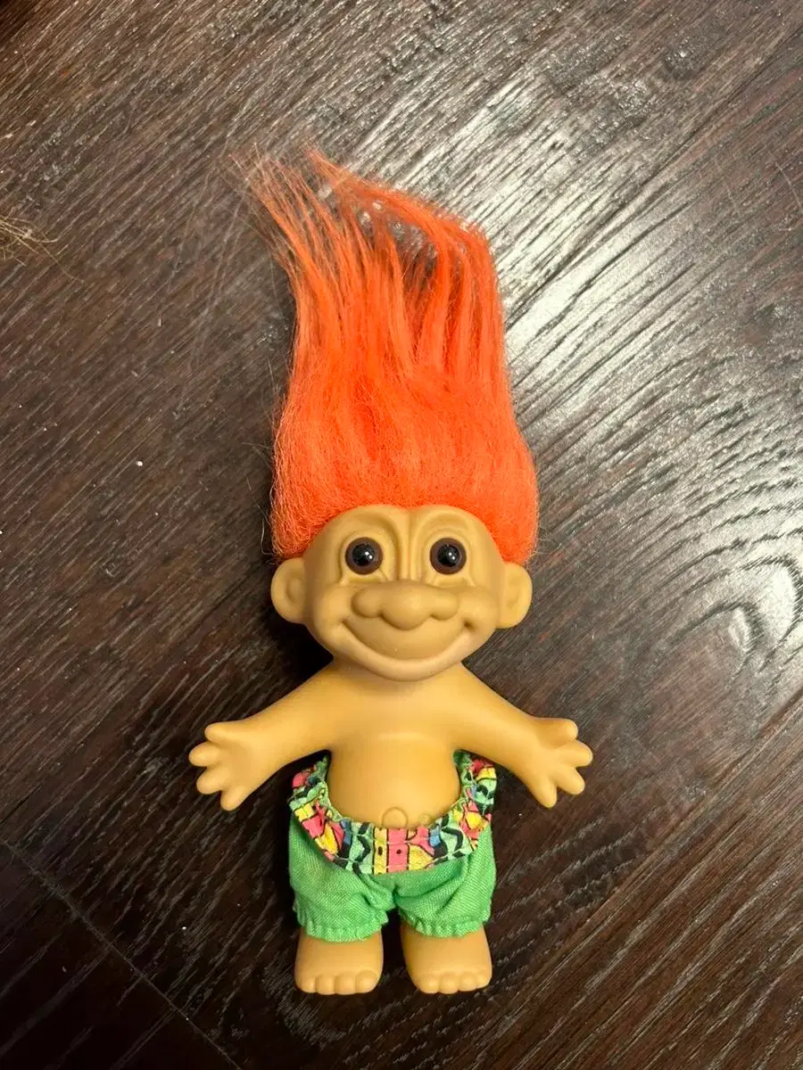 ビンテージオレンジヘアのトイストーリートロール人形